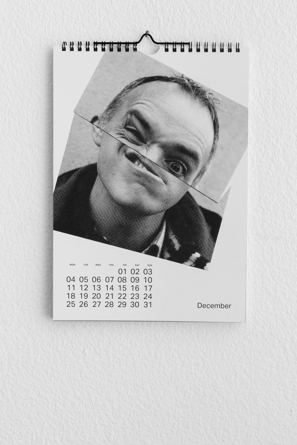 folded-faces-calendar2017-13