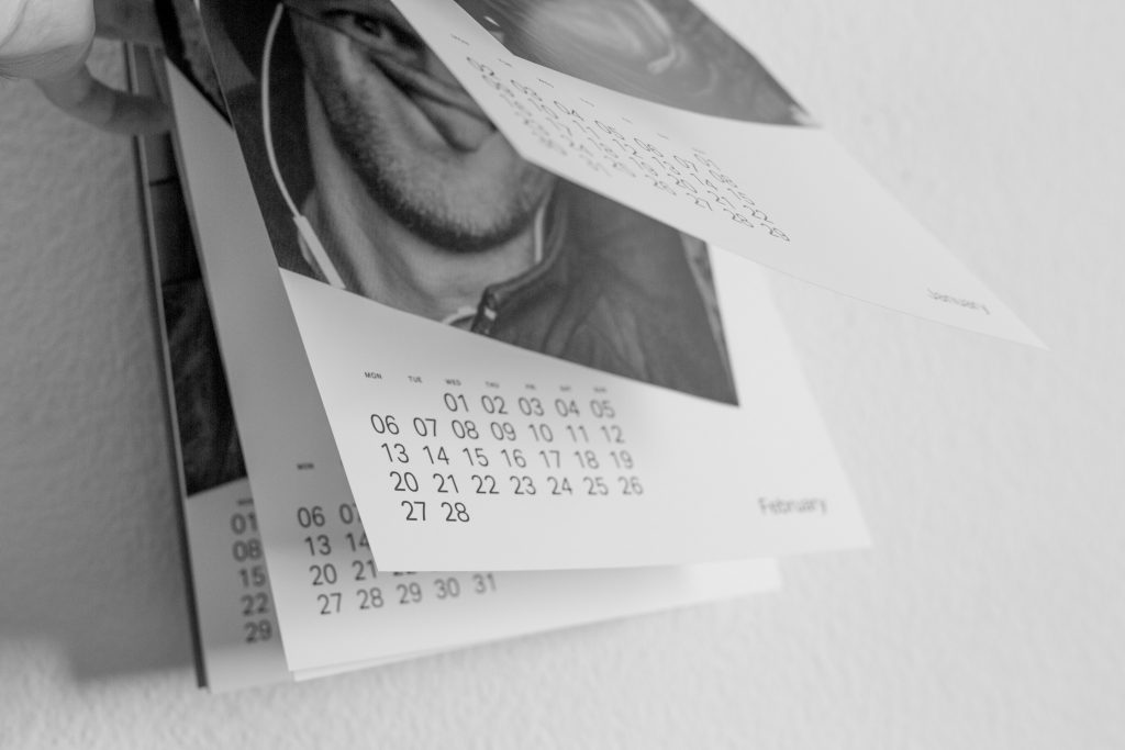 folded-faces-calendar2017-17